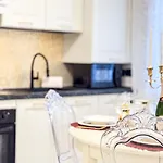 Residenza I Dogi By Ca-sa Check * كيودجا
